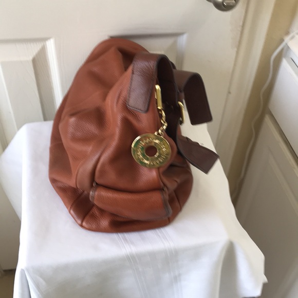 Handbag Designer Isaac Mizrahi, Size Large